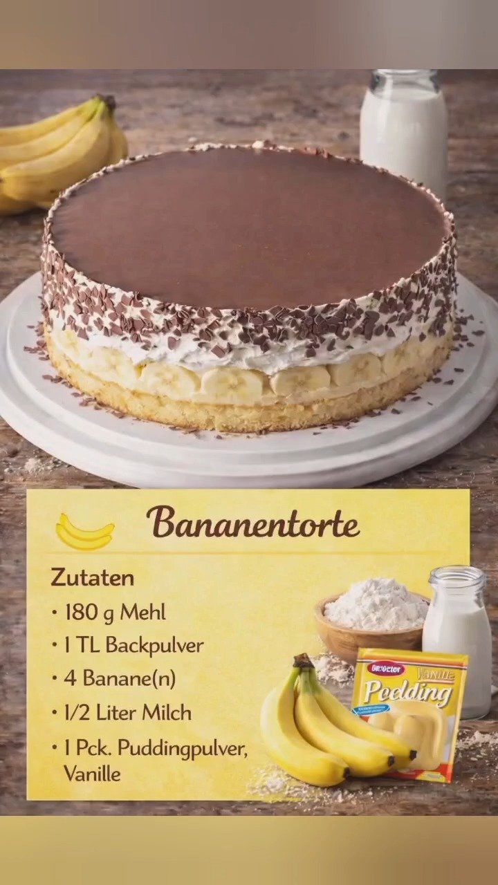 Bananentorte mit Vanillepudding und Schokolade