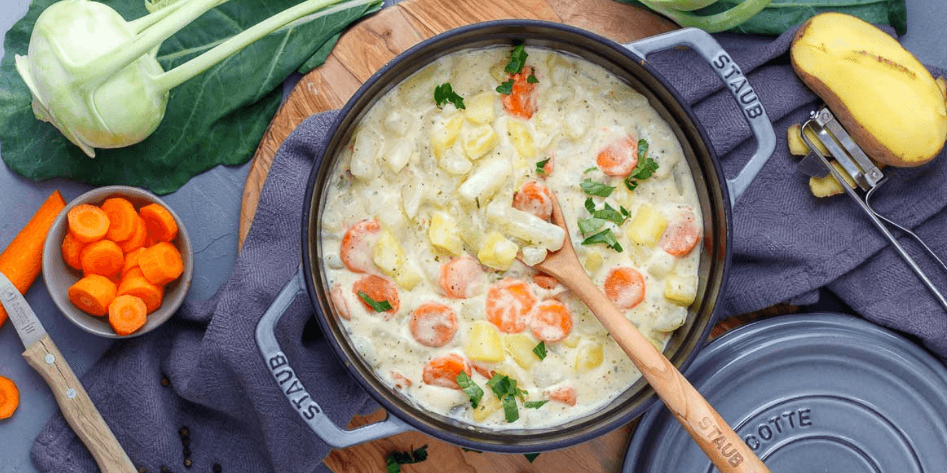 Kohlrabisuppe mit Kartoffeln und Karotten