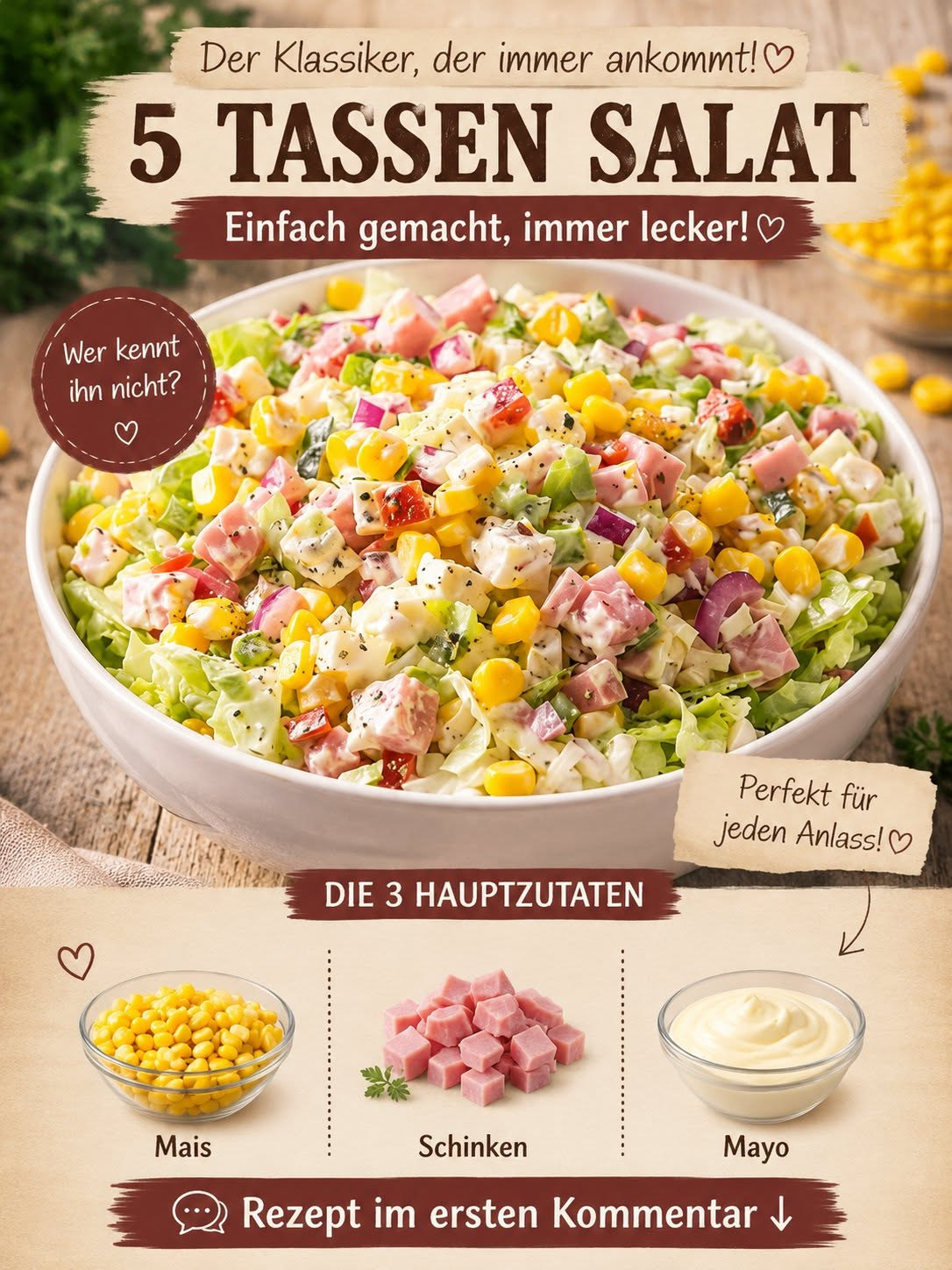 Cremiger bunter Salat mit Mais, Schinkenwürfeln, Paprika und hellen Körnern